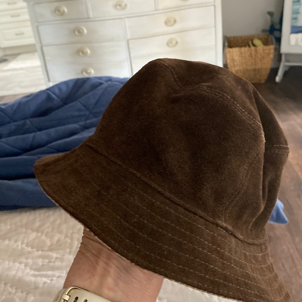 Dooney Bourke suede bucket hat